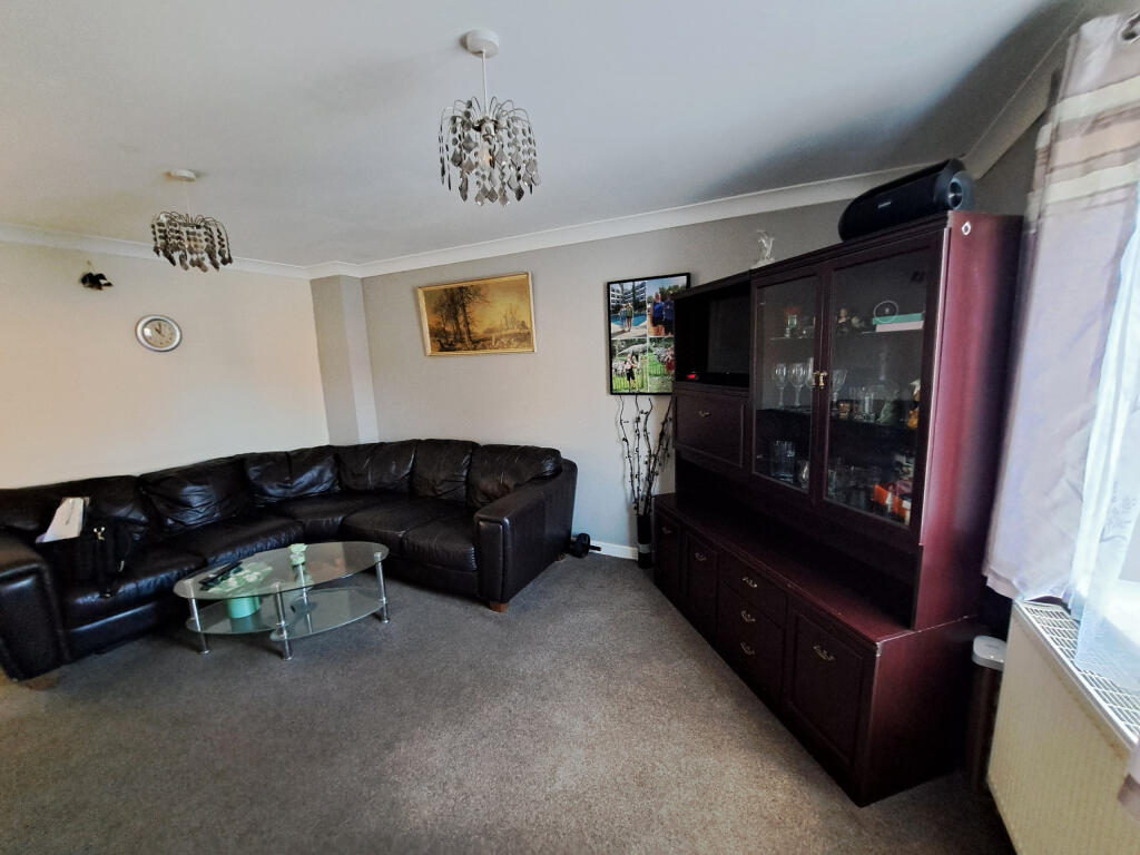House in Peterborough - View 3