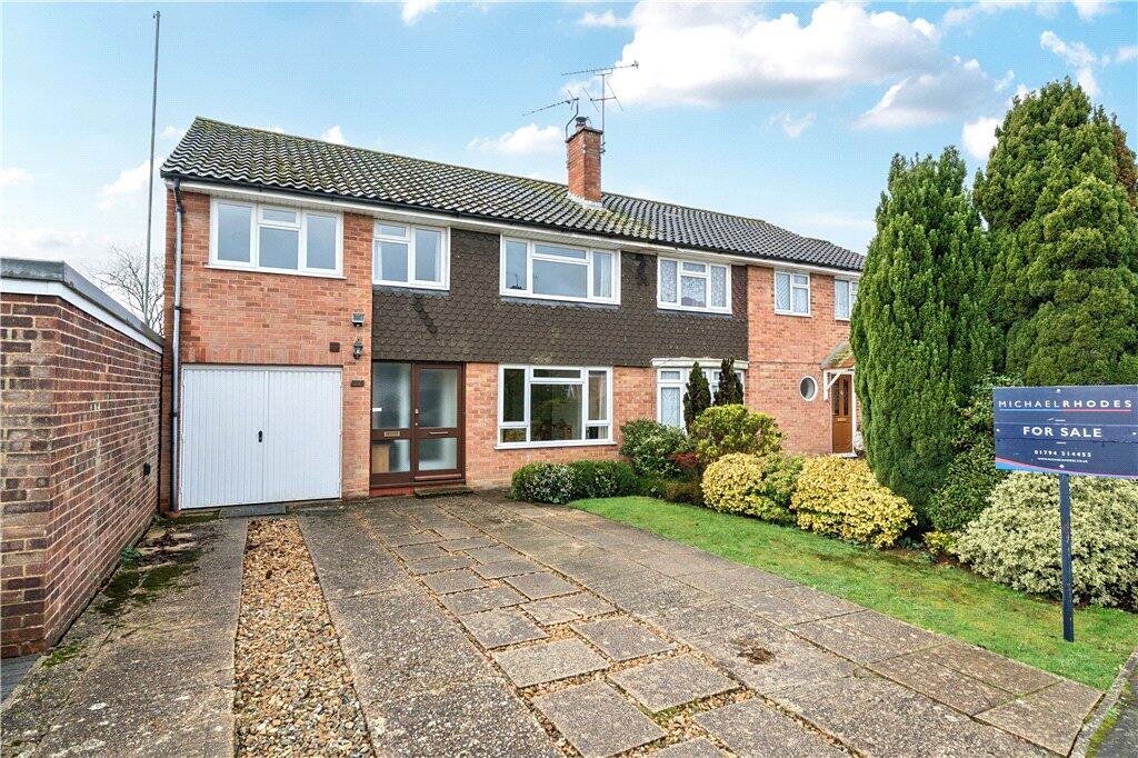 4-bed semi-detached on Montfort Road, Romsey, Hampshire, £475,000