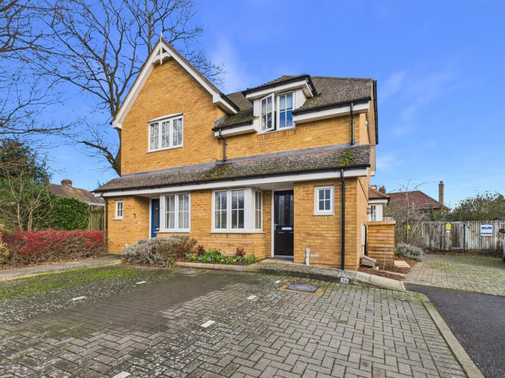 Main image of property: Drakes Road, Amersham, Buckinghamshire, HP7