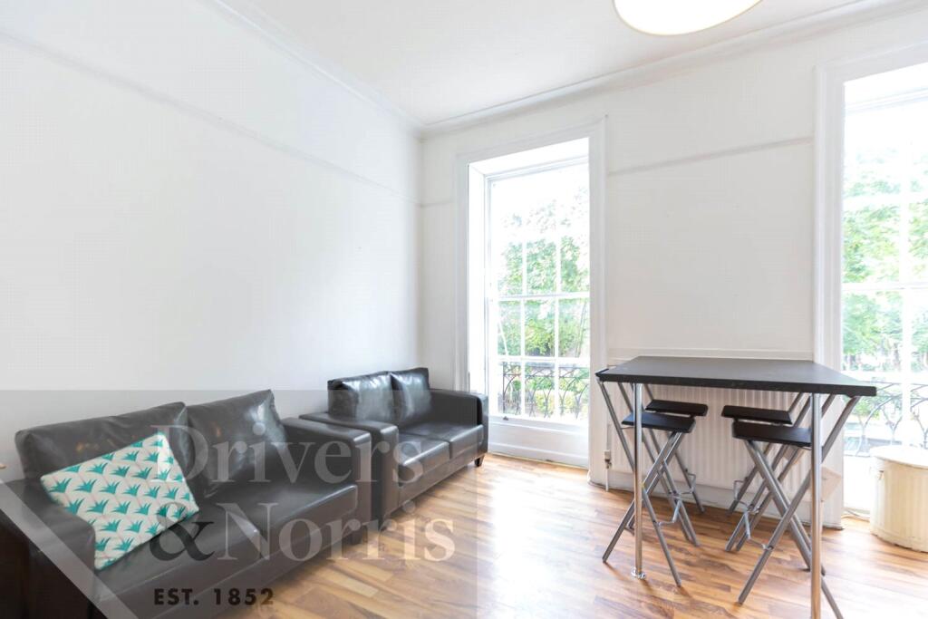 Apartment in London - More