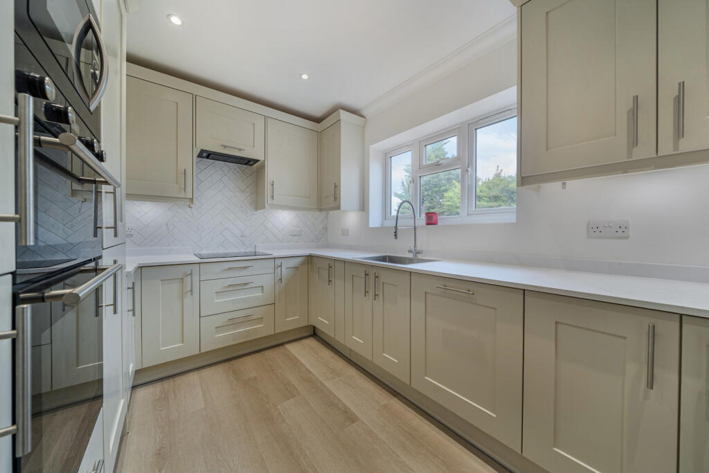 House in Orpington, St Paul's Cray - View 4