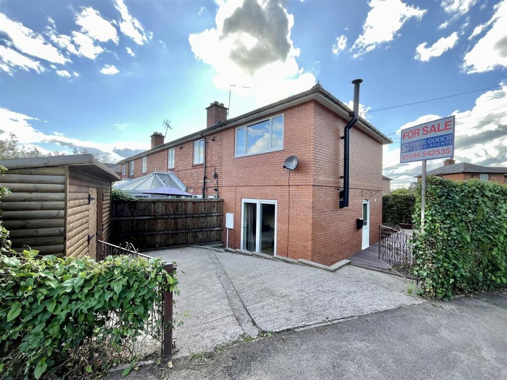 Main image of property: Middleton Avenue, Ross-On-Wye
