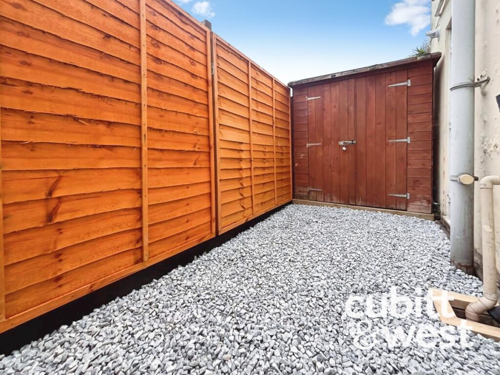 House in Portsmouth, Somers Town - View 5