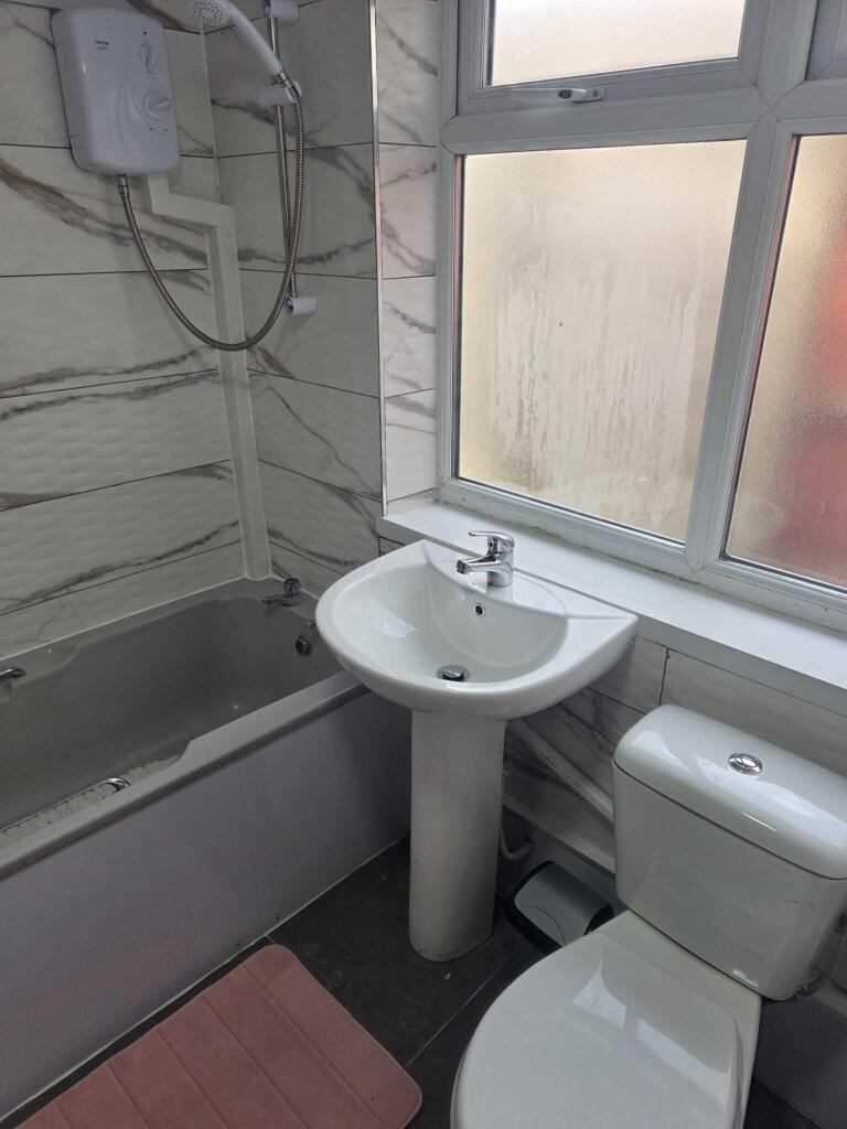 Additional image 11 of 4 Rooms Available In, Sparkhill, B11