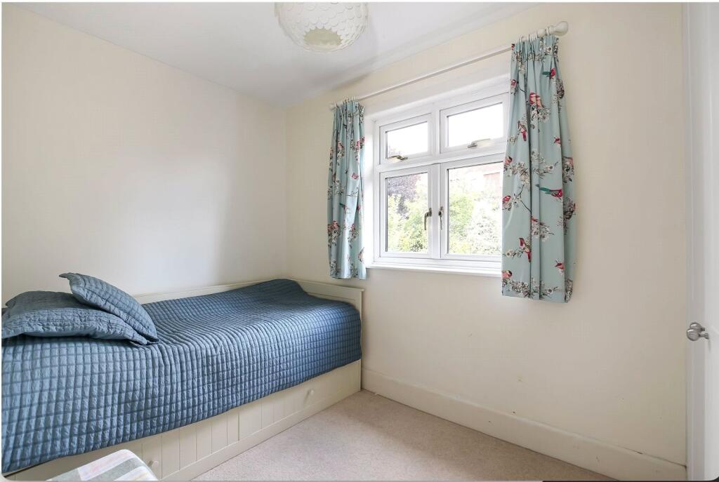 House in Salisbury, Harnham Hill - More