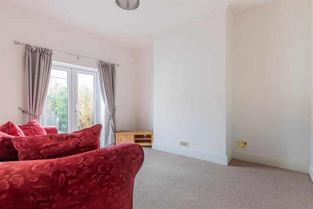 House in Penylan - View 2