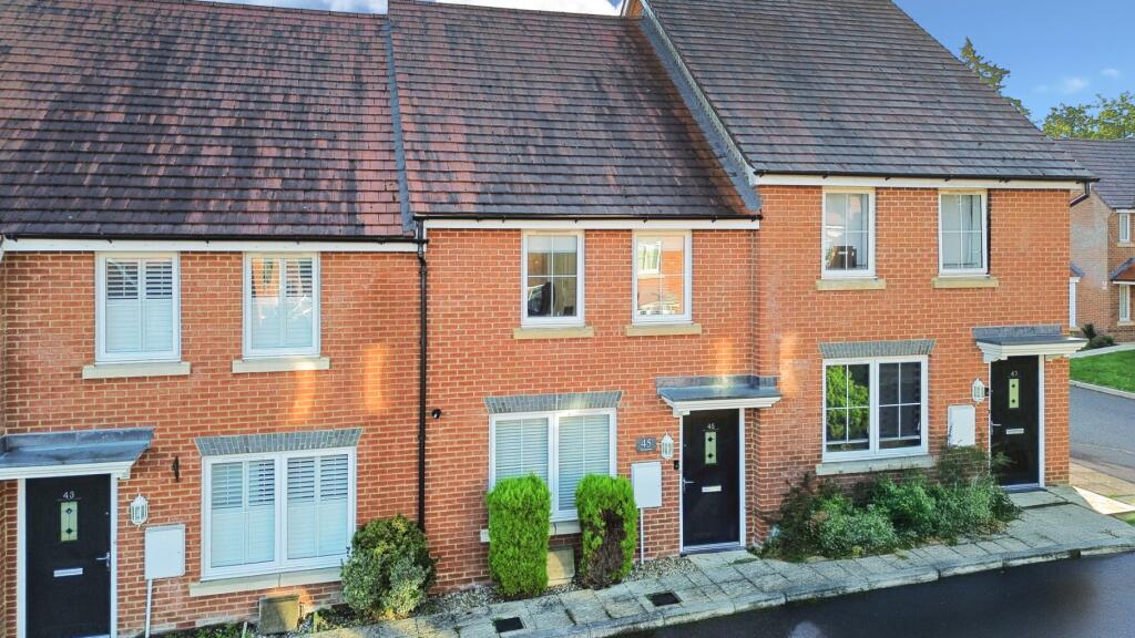 2-bed terraced on Bramley Drive, Hartley Wintney, £350,000