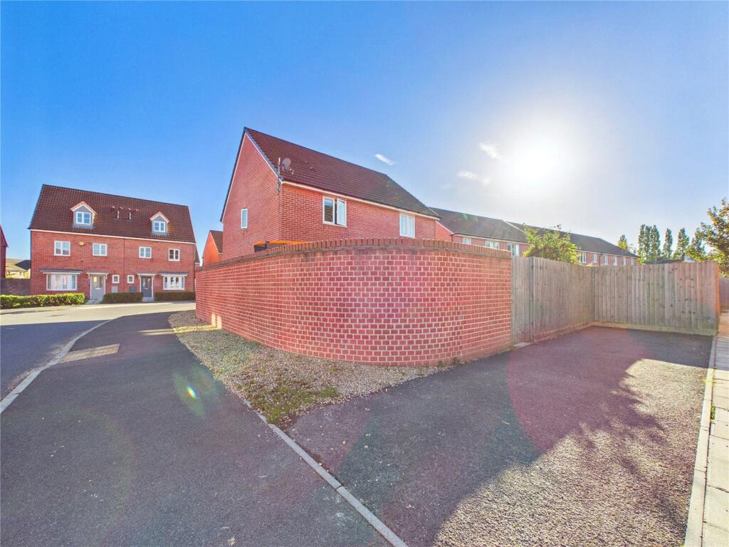 House in Worcester, Dines Green - More