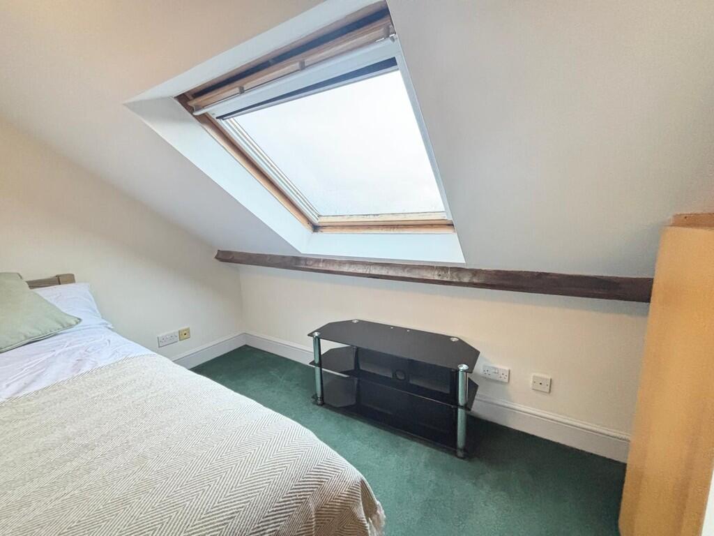 Additional image 4 of Goldcroft, Yeovil