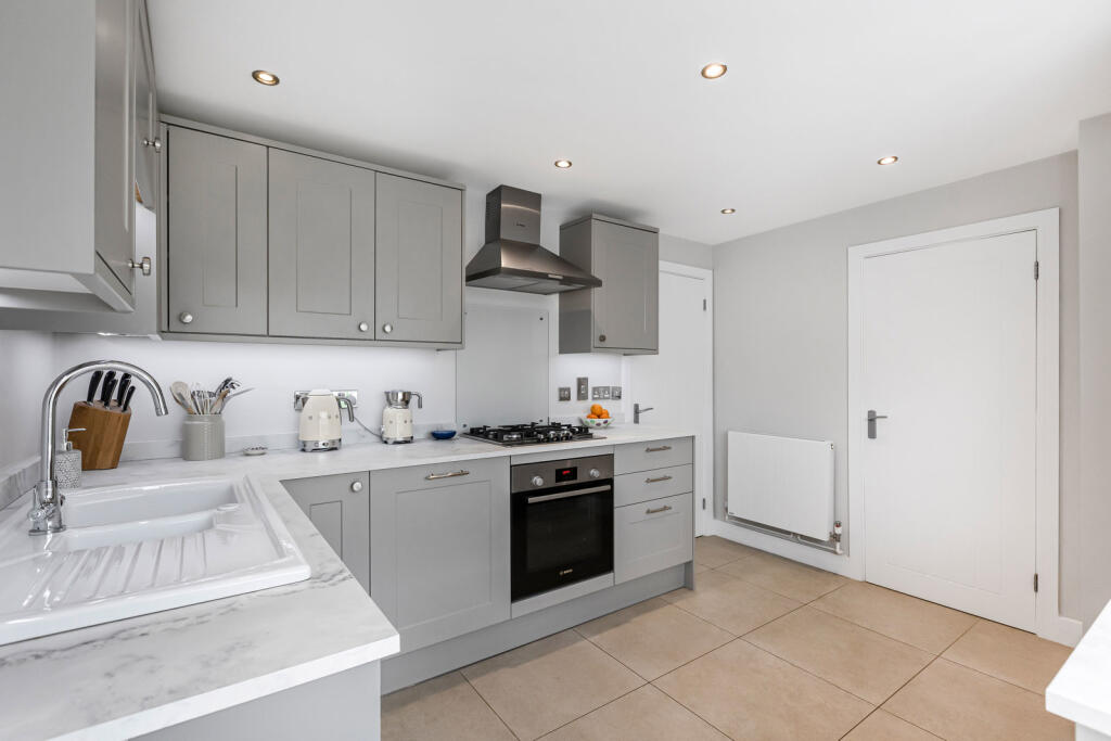 House in Vale of White Horse, Great Faringdon - View 3