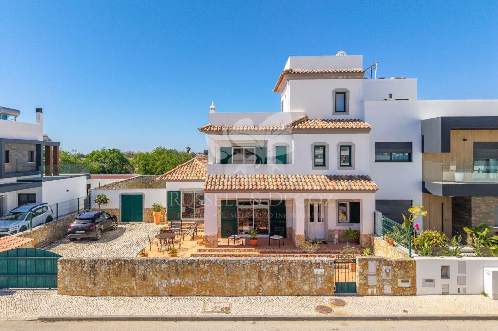 Main image of property: Algarve, Olhão