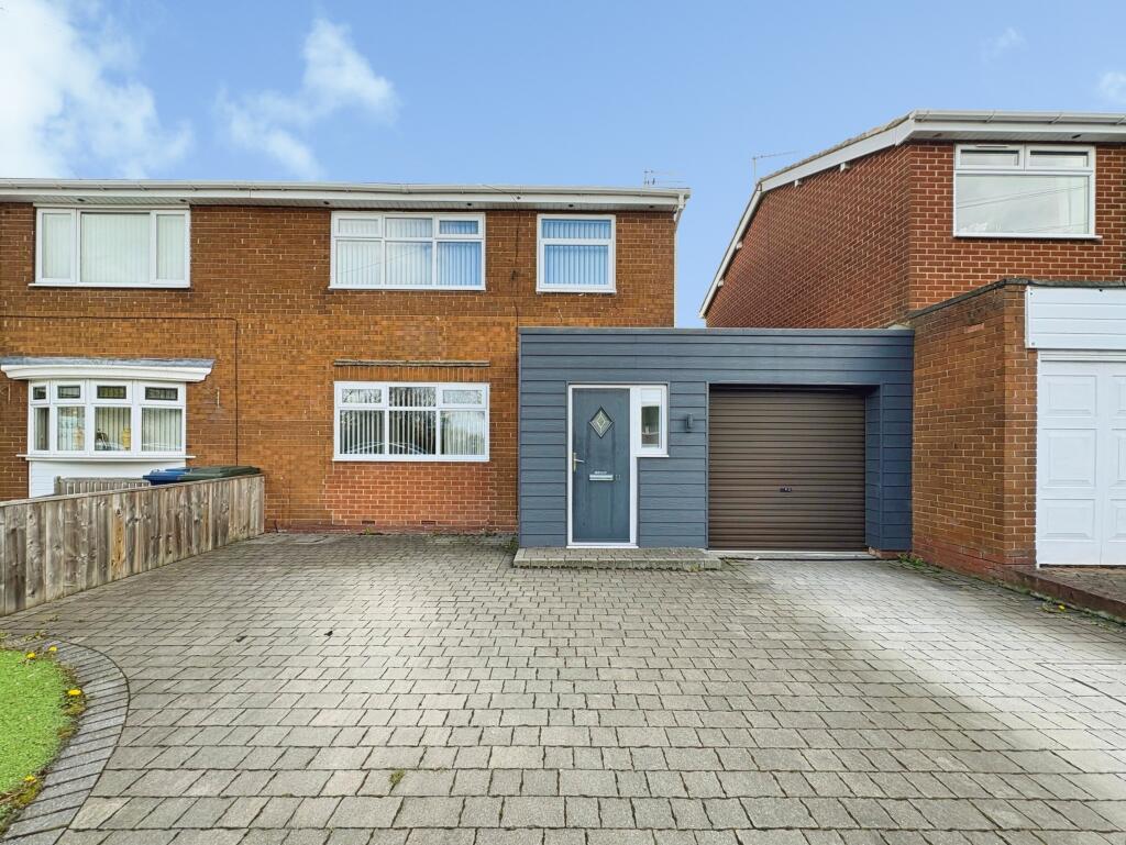 Main image of property: Moorway Drive, Dumpling Hall, Newcastle upon Tyne, NE15