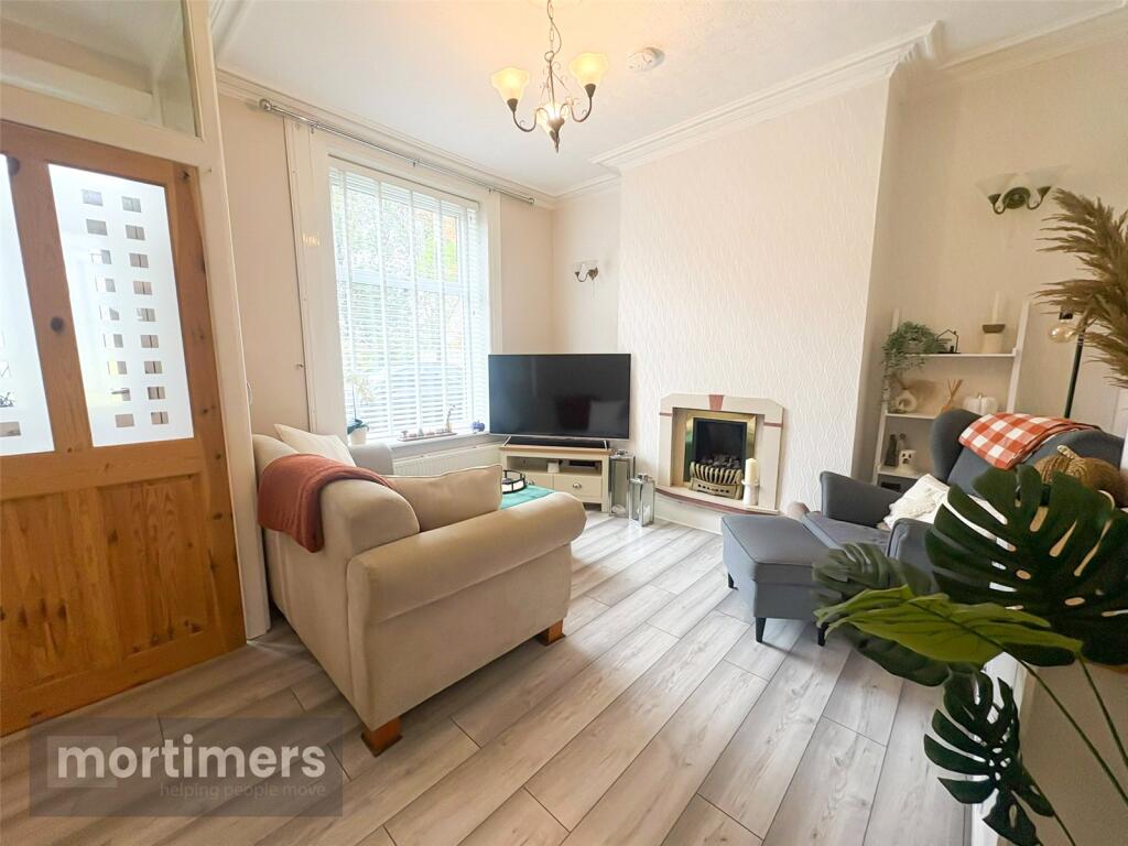 Schofield Street, Darwen, Lancashire, BB3 photo 2