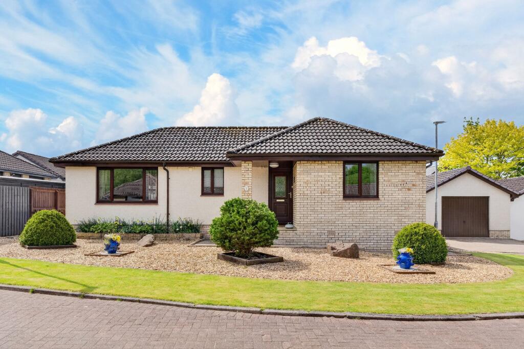 Main image of property: 2 Holmburn Close, Cumnock, KA18 3EH
