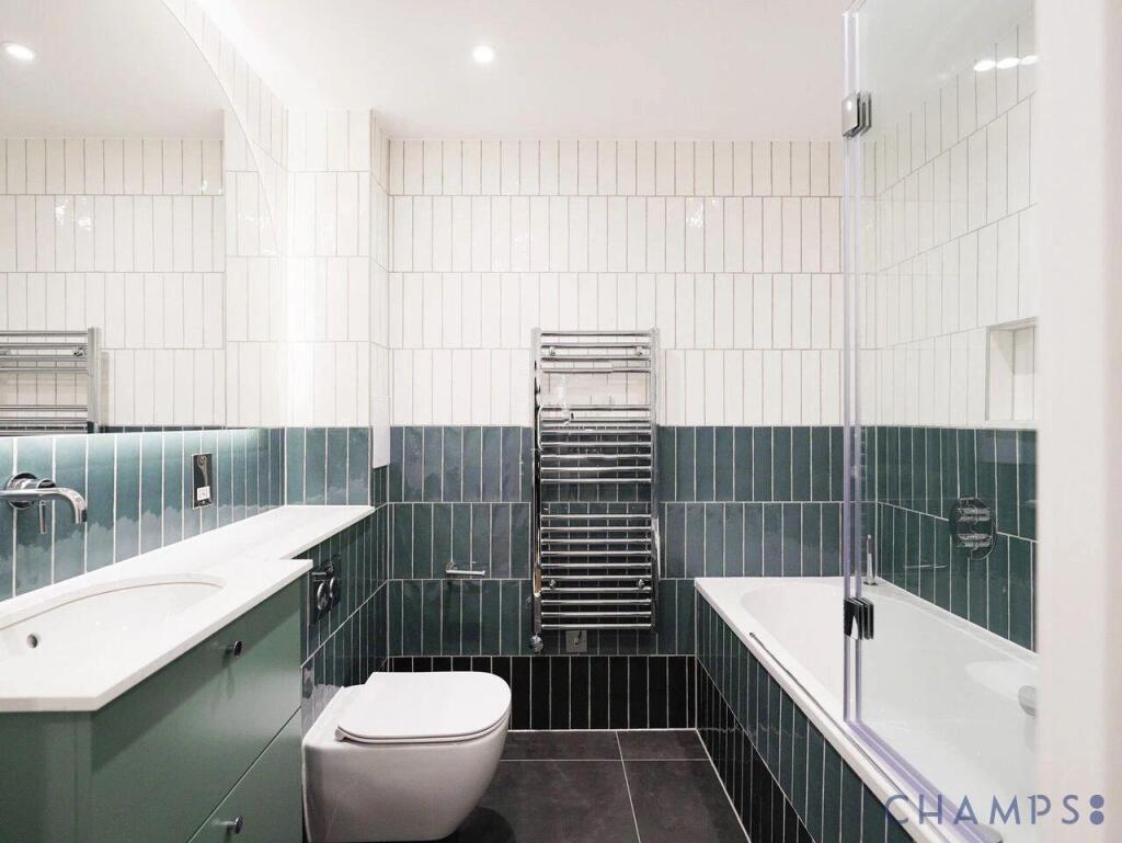 Apartment in London - More