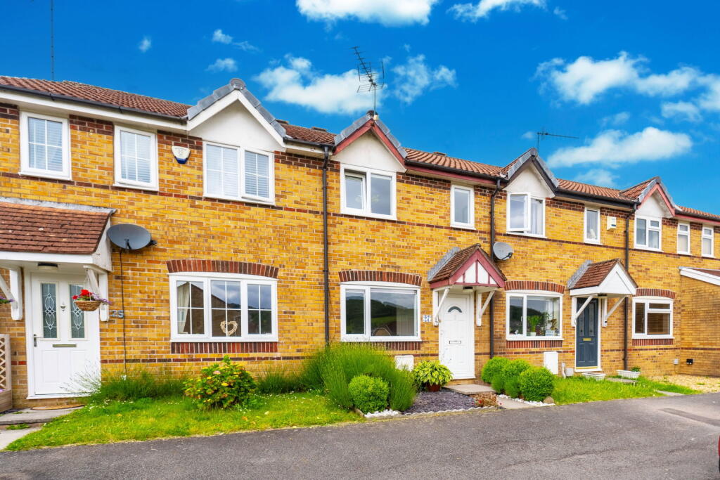 Main image of property: Meadow Way, Caerphilly, CF83 1TF