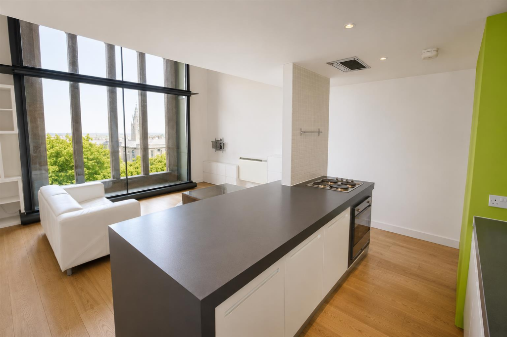 Apartment in Liverpool - View 4