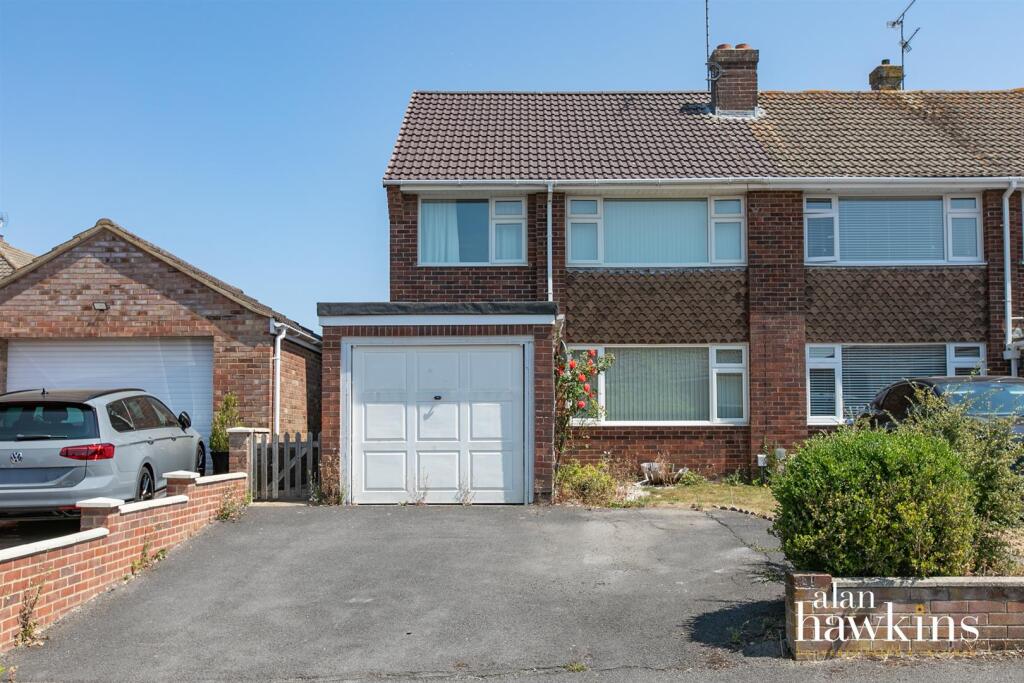 Main image of property: Washbourne Road, Royal Wootton Bassett SN4 8