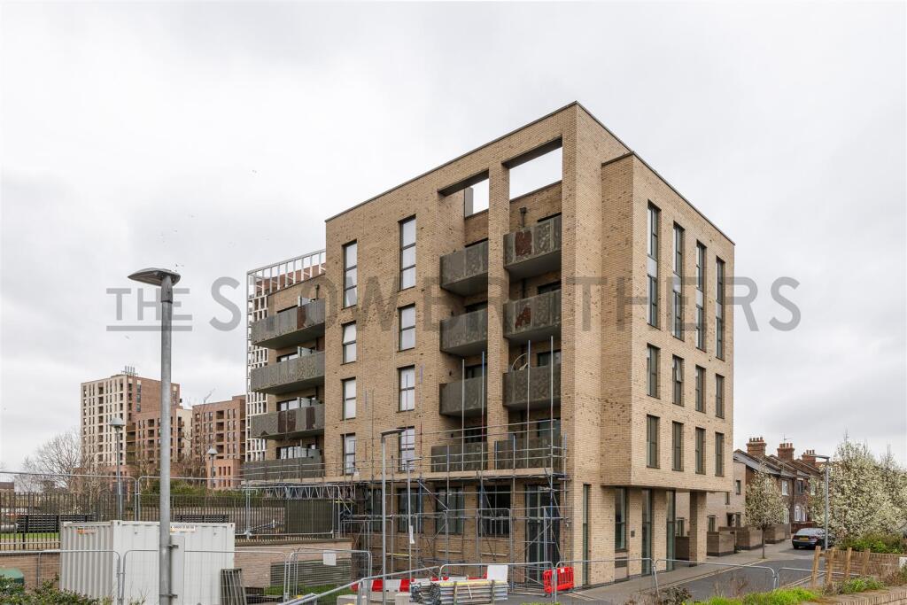 Main image of property: 140 Dunedin Road, Leyton