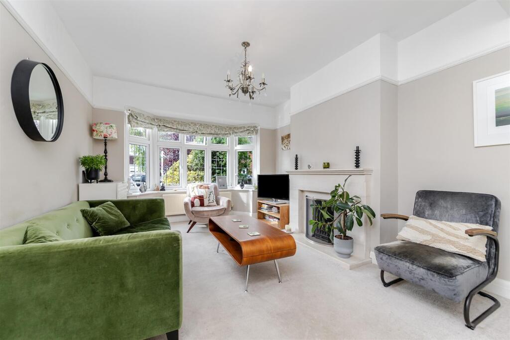 House in St Albans - View 4