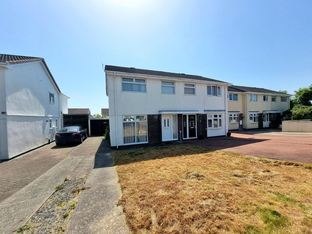 Main image of property: Bragdu, Pencoed, CF35