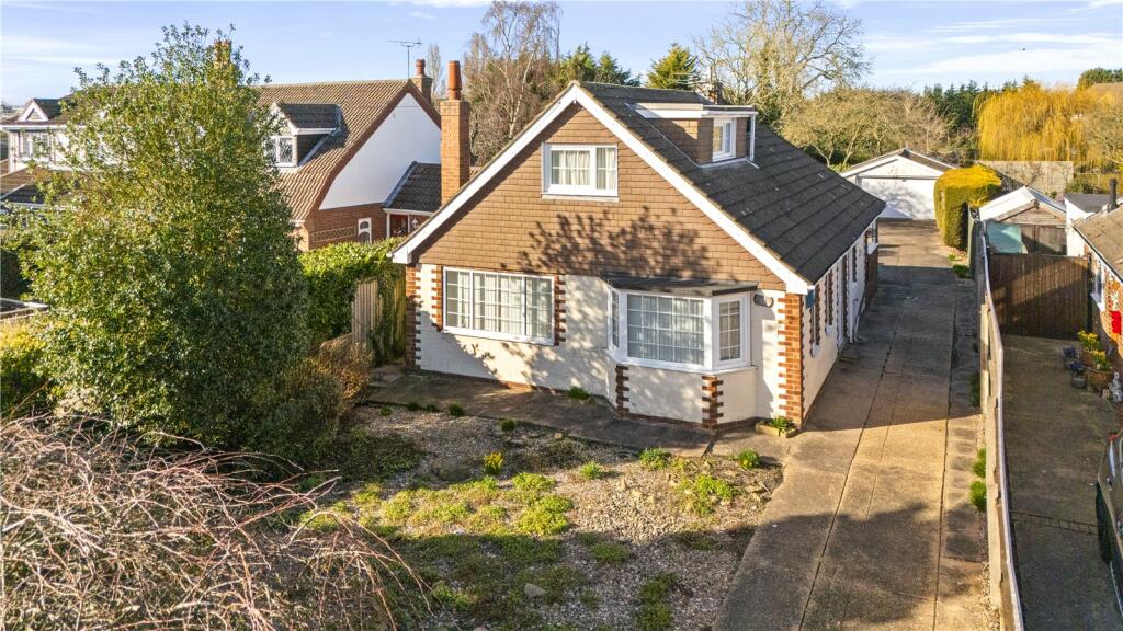 Main image of property: Walk Lane, Humberston, Grimsby, N E Lincs, DN36