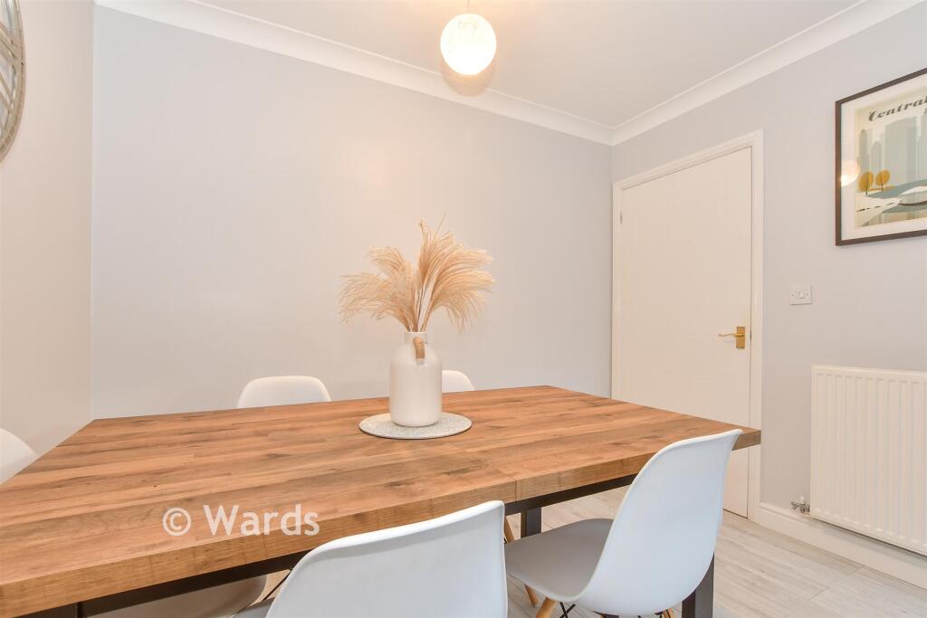 House in Ashford, Kennington Lees, Boughton Aluph - More