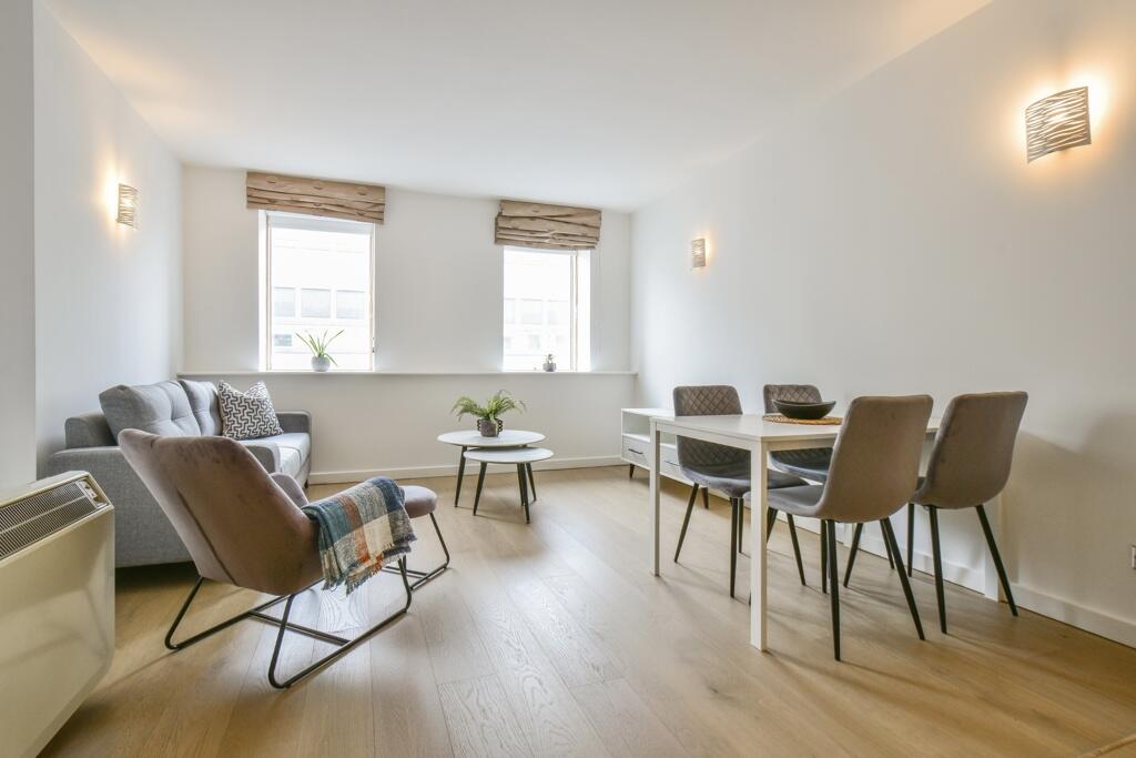 Main image of property: South Parade, Leeds City Centre