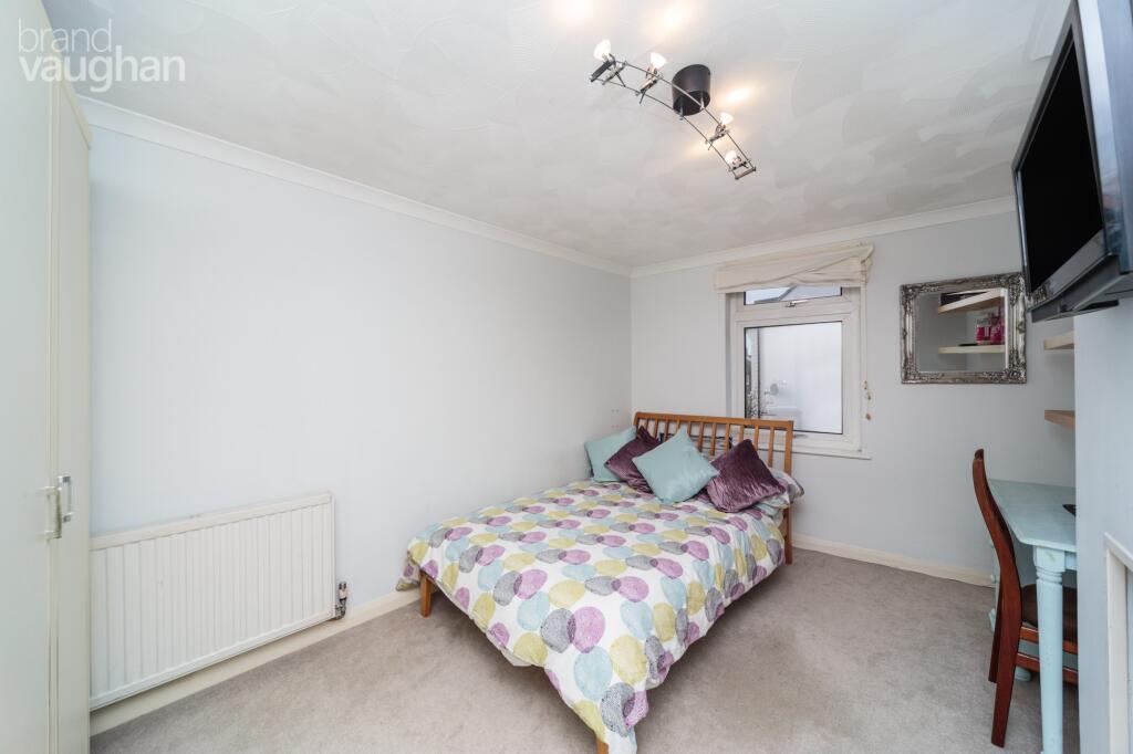 House in Brighton - View 5
