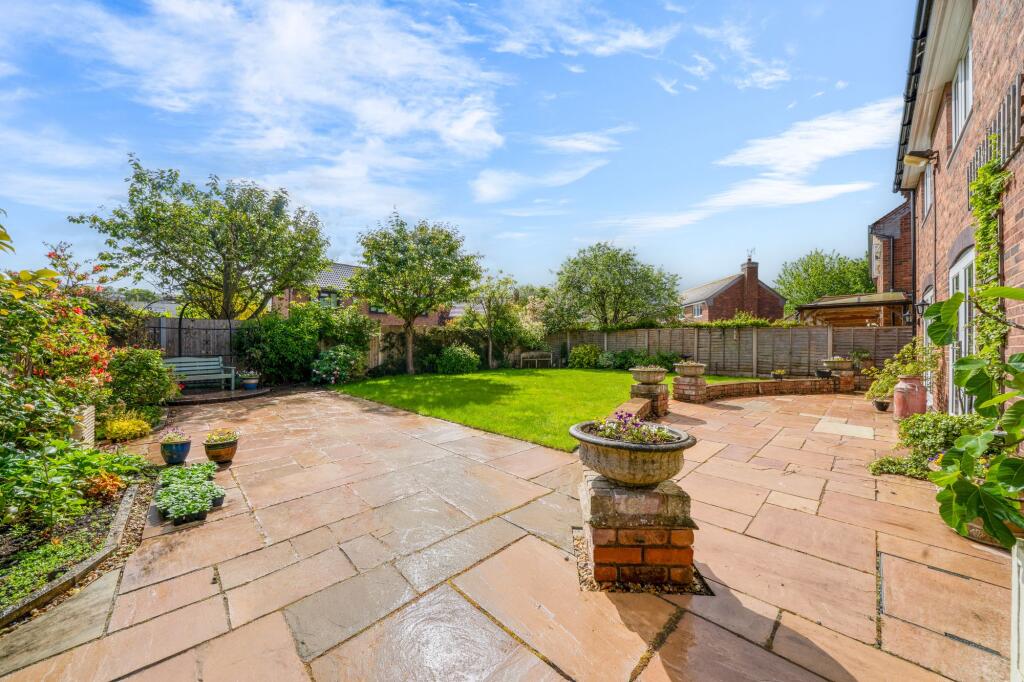 Pale Meadow Road, Bridgnorth, WV15 photo 4