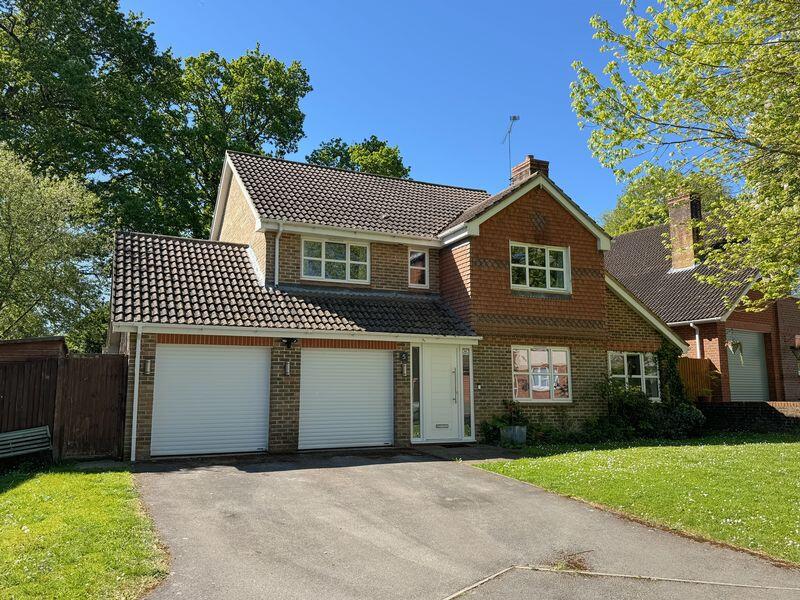 Main image of property: Bishops Waltham 