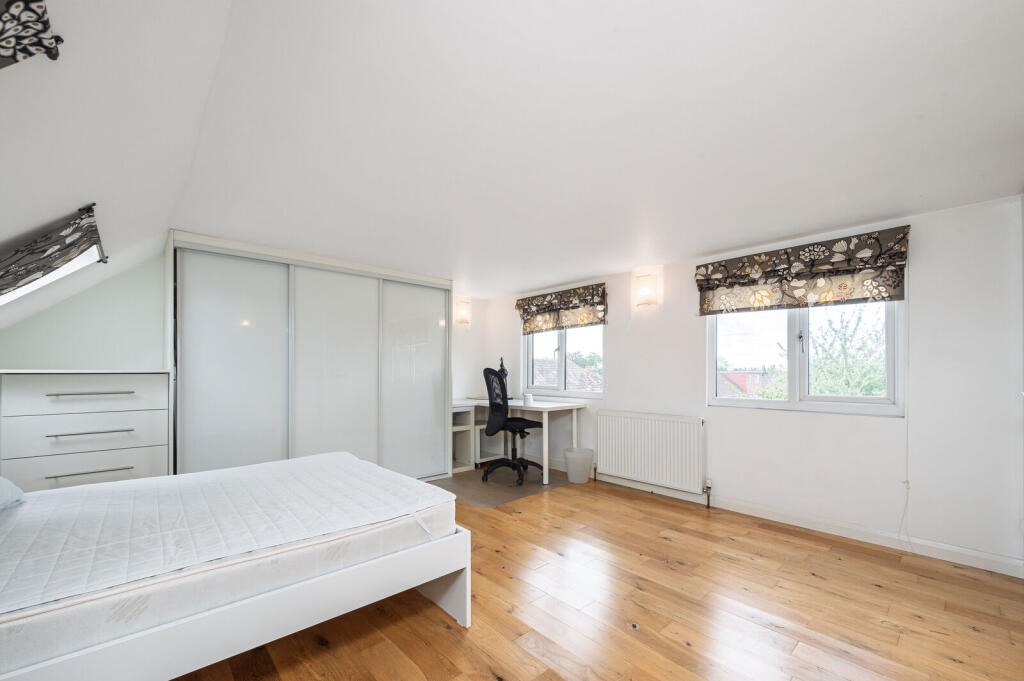 House in London - View 4