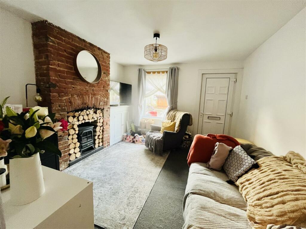 Main image of property: Baddow Road, Chelmsford