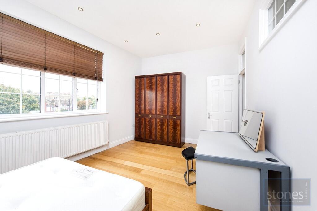 Apartment in London, Lower Holloway, Holloway - View 5