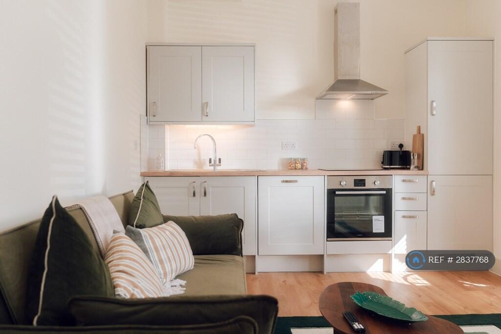 Main image of property: North Hinskey Lane, Oxford, OX2