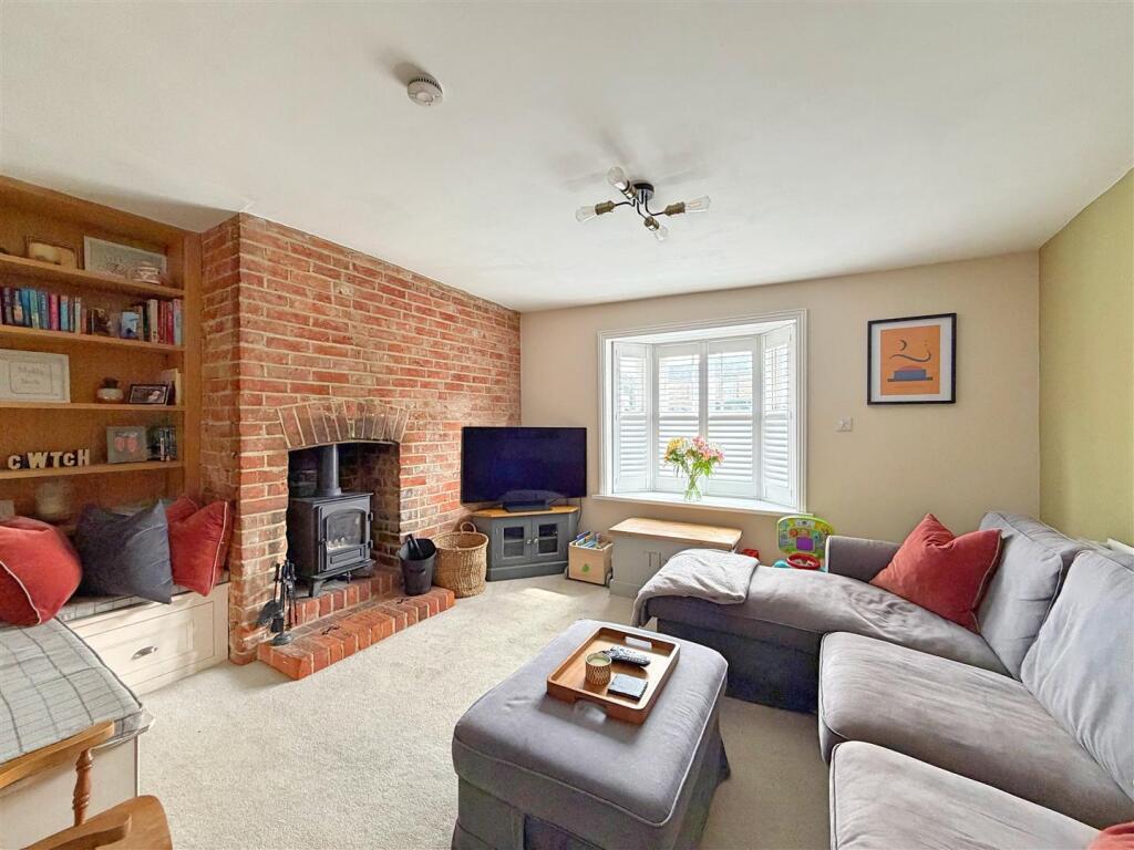 House in Chelmsford - View 2
