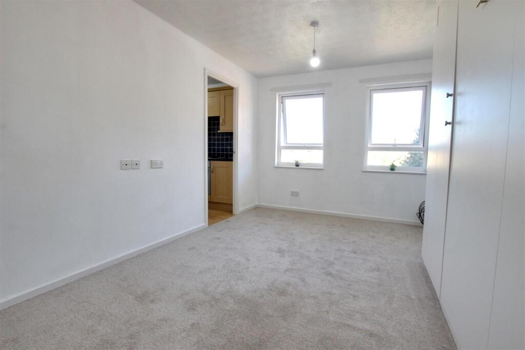 Mallard Close, Copandale Road, Beverley photo 4