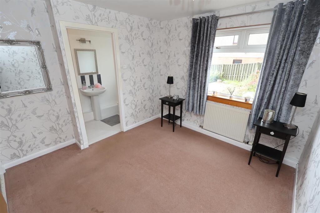 House in Gourock, Larkfield - More