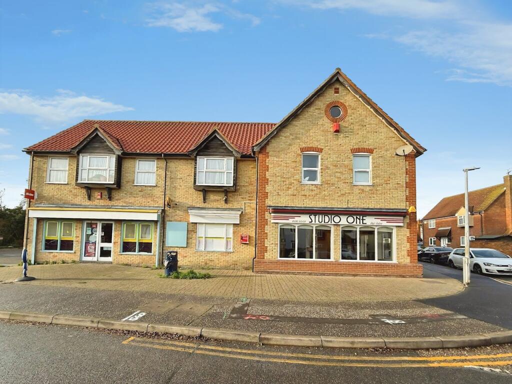 Main image of property: 1 Anson Close, South Woodham Ferrers, CM3 5YJ