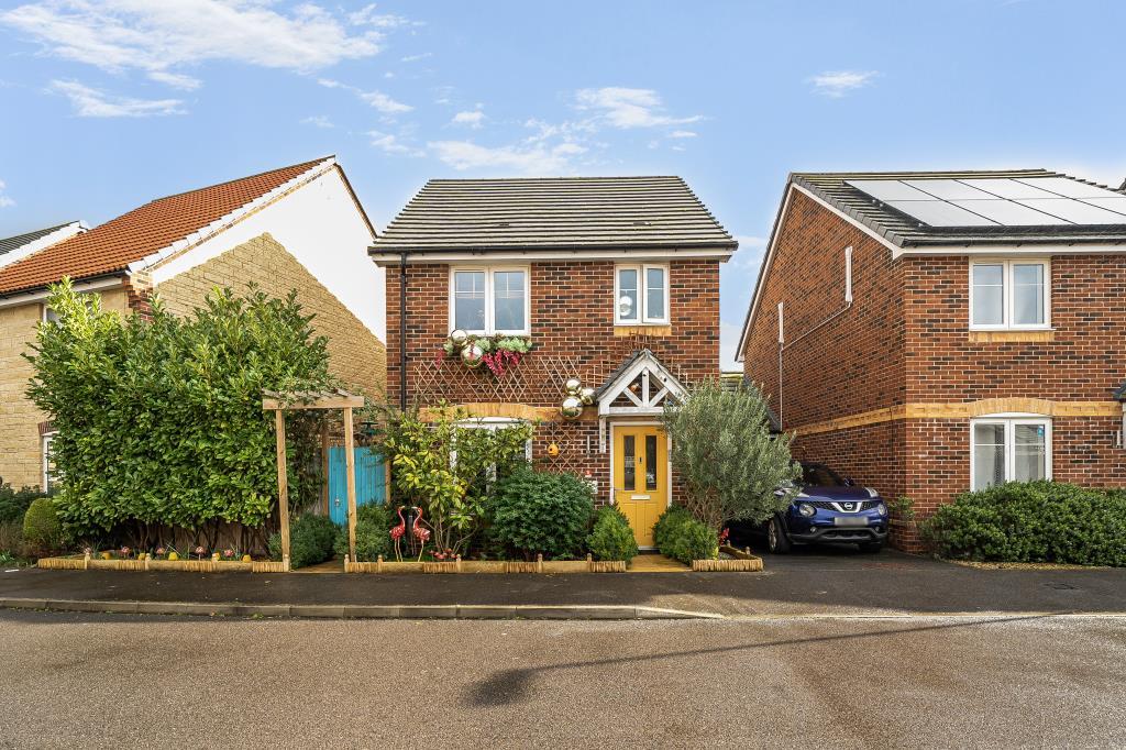 Main image of property: Bluebell Lane, Didcot, OX11