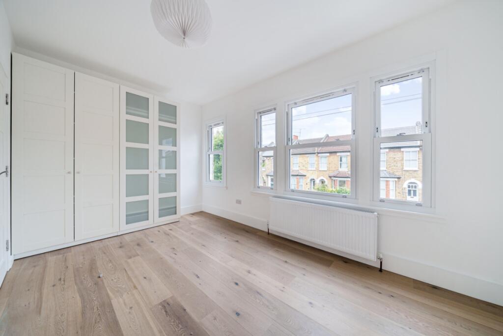 Main image of property: Highworth Road, Bounds Green, London, N11