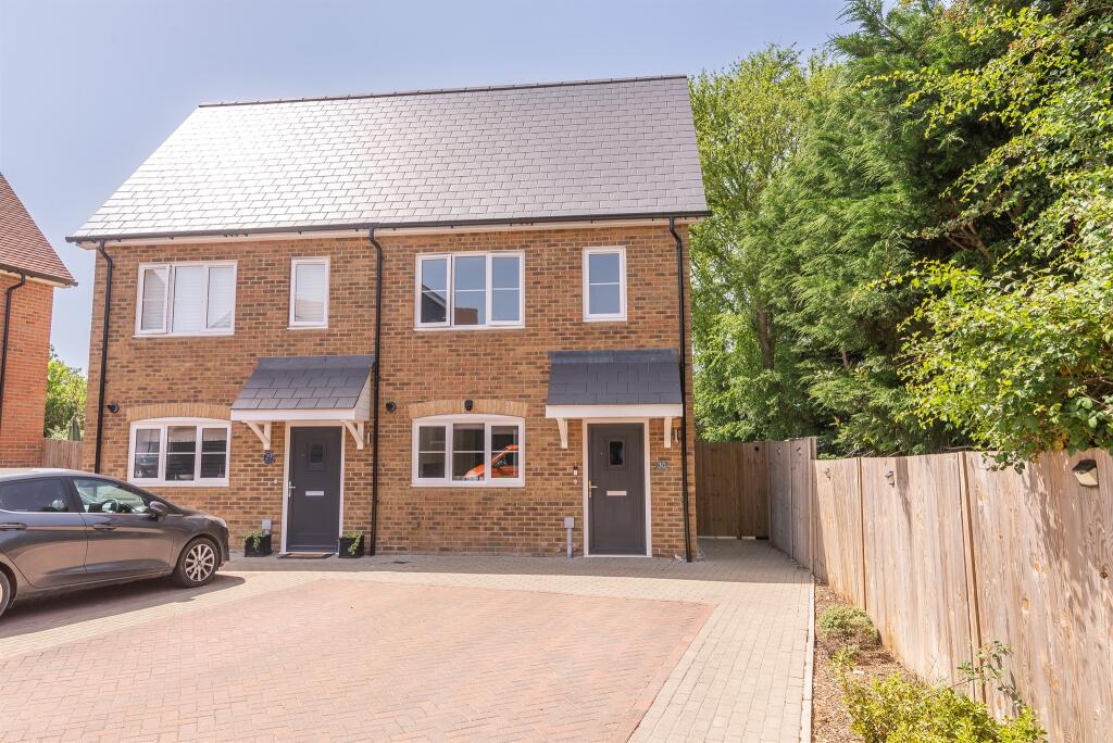 Main image of property: Hawthorn Close, Bicknacre, Chelmsford