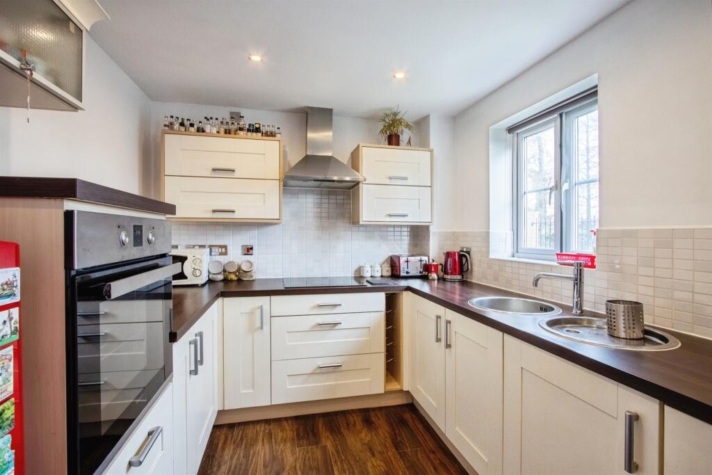 Ainsley View, Leeds photo 4