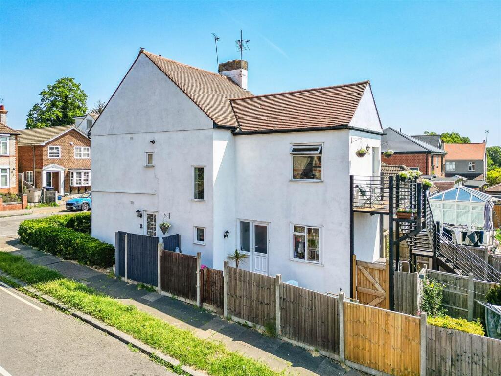Main image of property: TANKERVILLE DRIVE, Leigh-On-Sea