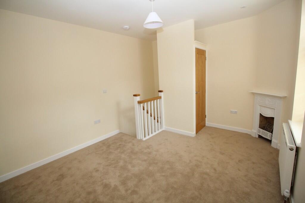 House in Chippenham, Hardenhuish, Sheldon - View 5