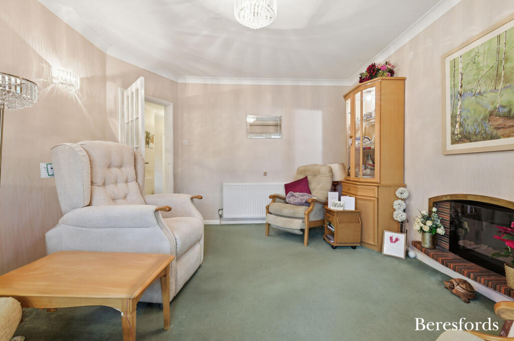 House in Brentwood, Hutton Mount - More