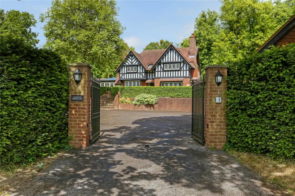 Main image of property: Woodman Lane, Sparsholt, SO21