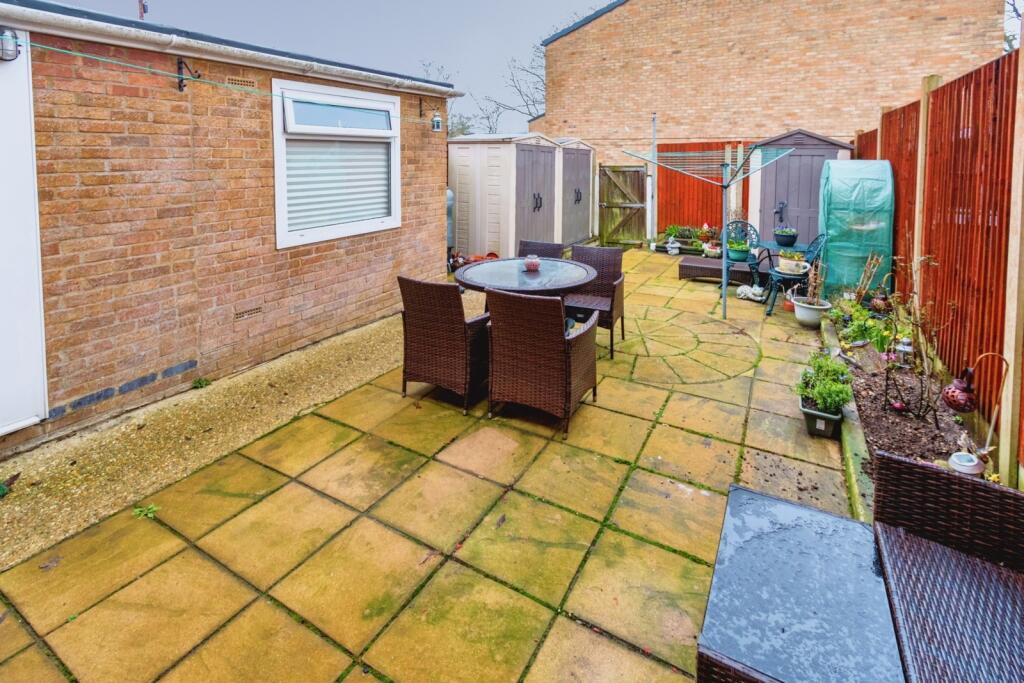 Caistor Close, Southampton, Hampshire, SO16 photo 4