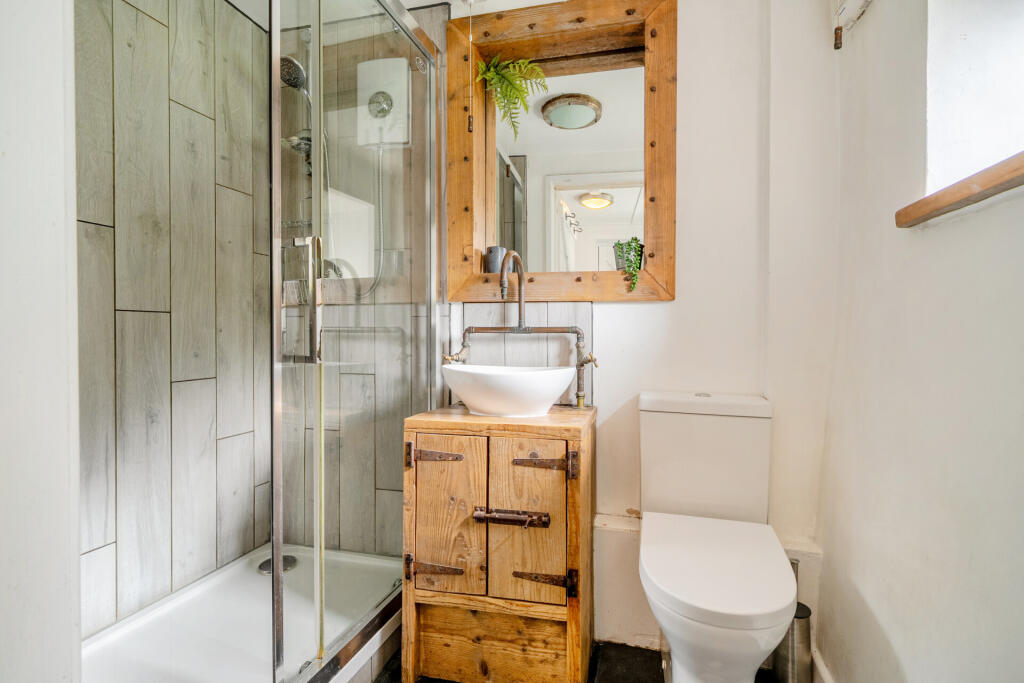 House in Teignbridge, Humber, Bishopsteignton - More