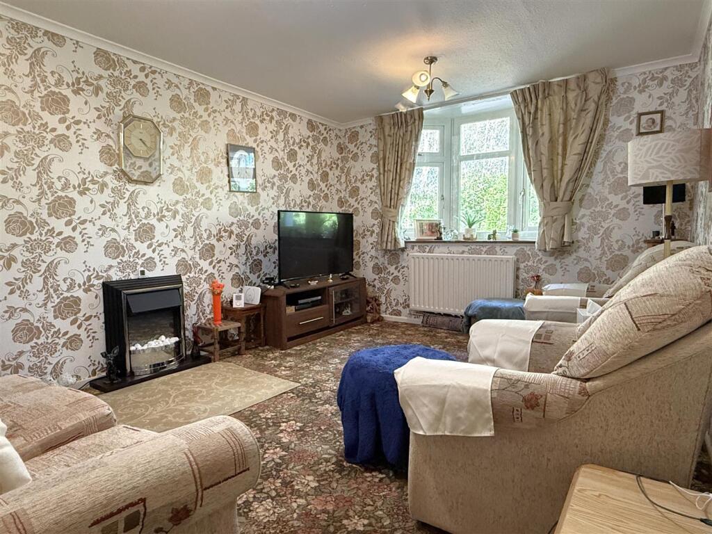 House in Wolverhampton - View 3